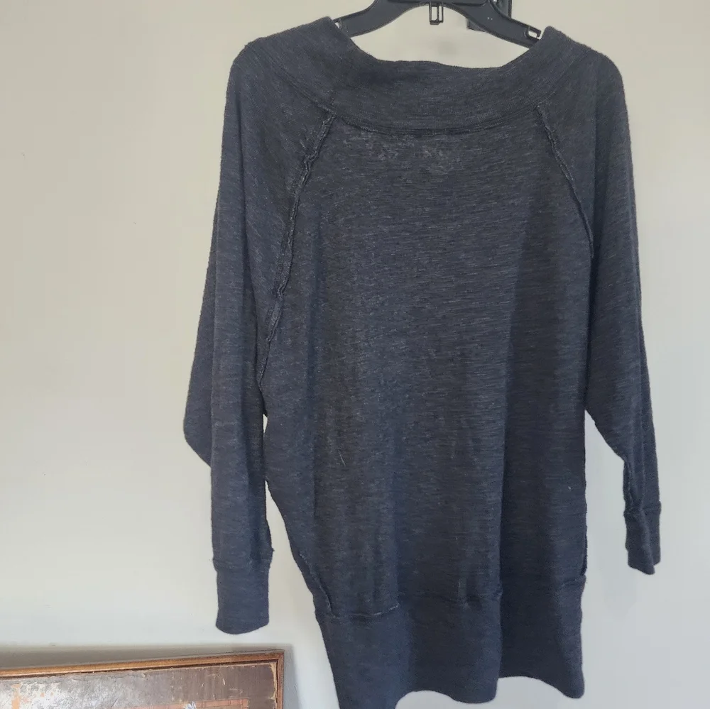 We the free from Free people off shoulder sweatshirt - Picture 3 of 6